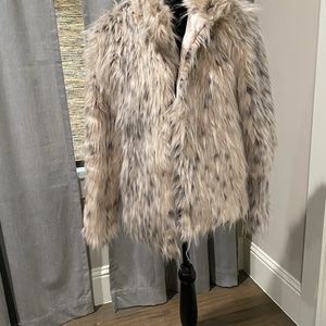 Topshop Faux Fur Shaggy Jacket Women's US 6 UK 10 EU 38